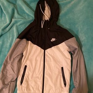 Nike windbreaker